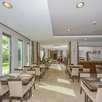 Otel Loewe 3*
