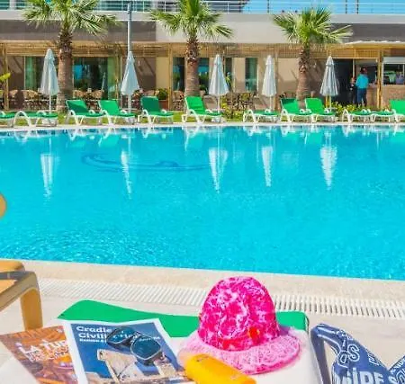 ホテル Loewe シダ